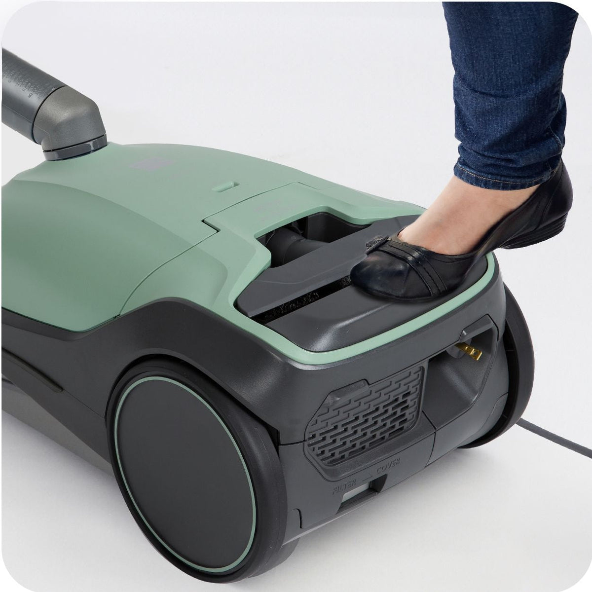 400 Series HEPA Multi-Surface Bagged Corded Canister Vacuum, 14-in, 12A