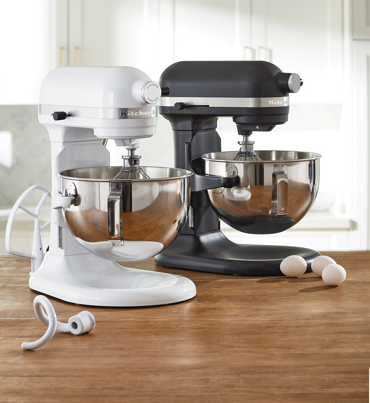 5.5 Quart Bowl-Lift Stand Mixer, 11 Speed Professional Mixer, White
