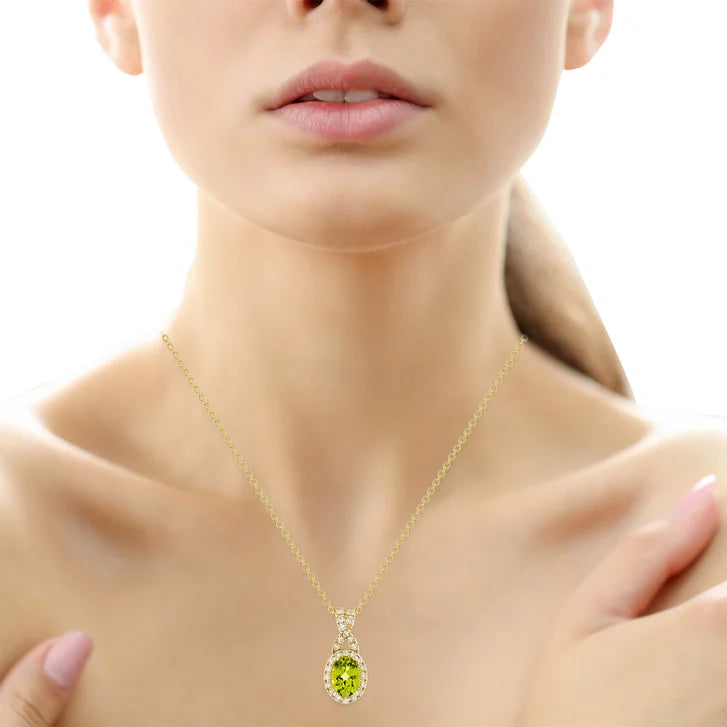 Oval Cut Peridot and Diamond Pendant (0.19 ctw)